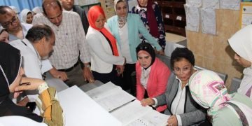 نائب وزير الصحة تؤكد على ضرورة عمل الصيانة الدورية لحضانات حديثي الولادة