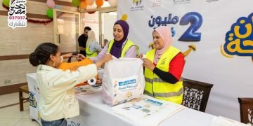 دكان الفرحة يوفر 10 آلاف قطعة ملابس للأطفال الأيتام