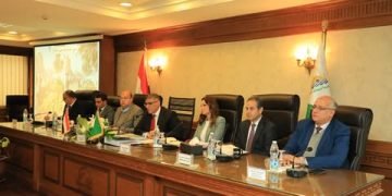 محافظ الجيزة ينقل تحيات  السيد الرئيس عبد الفتاح السيسى لأبناء المحافظة