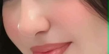 الهاتف و الشجن 