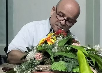 ” حكاية حب ”  بلسان فنان عاش الحب كما غناه